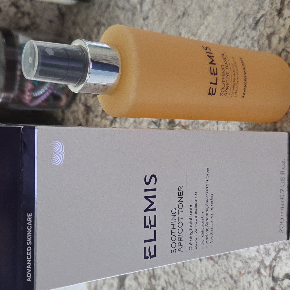 ELEMIS Soothing Apricot Toner